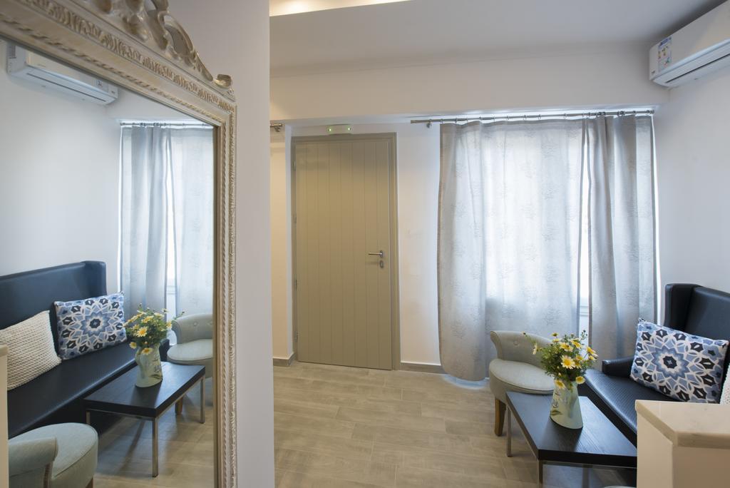 Rose Suites Vourvoúlos Esterno foto
