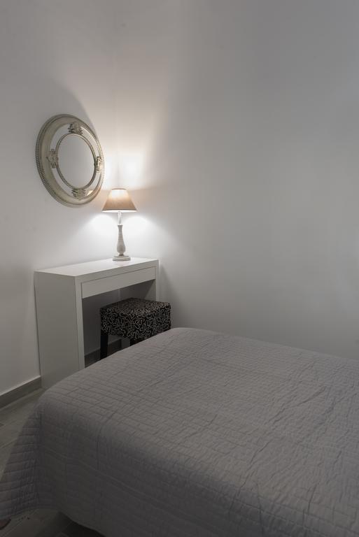 Rose Suites Vourvoúlos Esterno foto